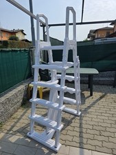 Scaletta Per Piscina