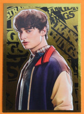 PANINI STRANGER THINGS QUESTA