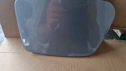 Sportellino carburante per