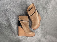 Stivali Chloé Marron scamosciati beige zeppa legno plateau tacco