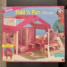 Mattel Barbie Fold 'N Fun