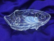 Vallerysthal: Porta oggetti o salsiera in vetro  pressato all’uranio