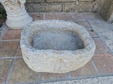 VECCHIA VASCA - FIORIERA - LAVANDINO IN PIETRA QUASI TONDA