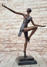 Art Deco / Nouveau Bronzo