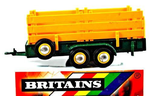 Britains farm 9555 green - farm,