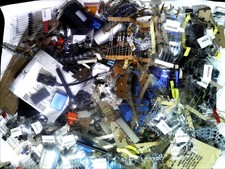 Stock 1Kg componenti elettronici surplus contiene anche transistor e diodi