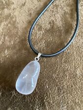 collana in caucciù e quarzo rosa AFRICA