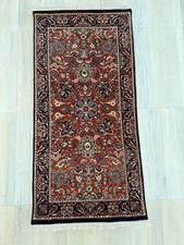 Tappeti vintage annodati a