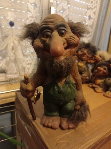 Troll nyform 111 old - troll,