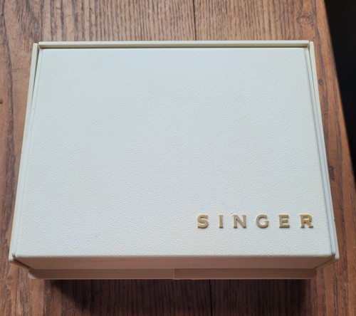Vintage singer sewing machine - singer,