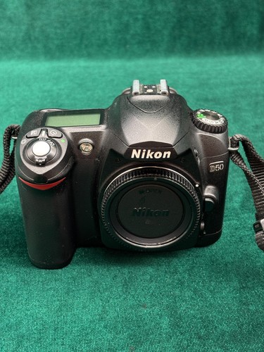 Solo corpo fotocamera - , nikon