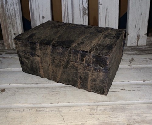 Dybbuk box seductive - box-, winged