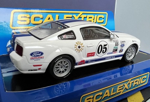 Scalextric autoart slot - slot, ford