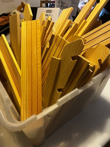 Espositori legno montare - in,