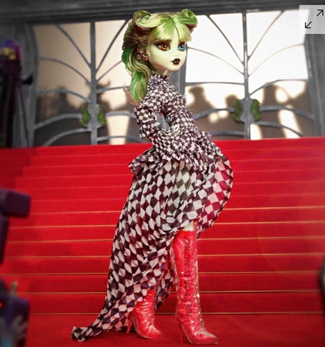 Monster high off - monster, off-white