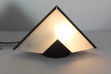 Lampada a piramide Menphis stile 1980 vintage tedesca