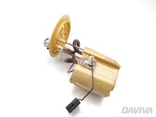 Toyota Auris Dans la pompe à carburant du réservoir 1.4 D-4D Diesel 66kW (90 HP)