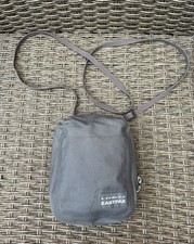 Borsa a tracolla Eastpak X