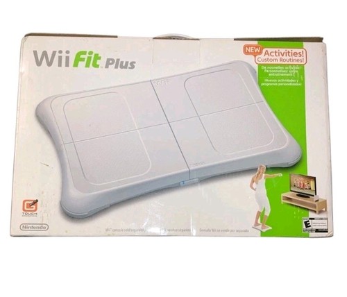 Nintendo wii fit plus - nintendo,