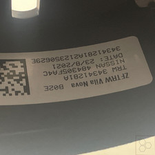 484305FA4A Volante  NISSAN