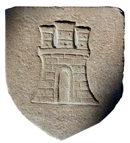 Stemma pietra castello su - in,