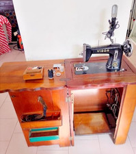 macchina da cucire vigorelli