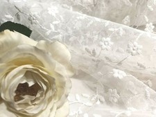 COPPIA DI TENDINE IN TULLE