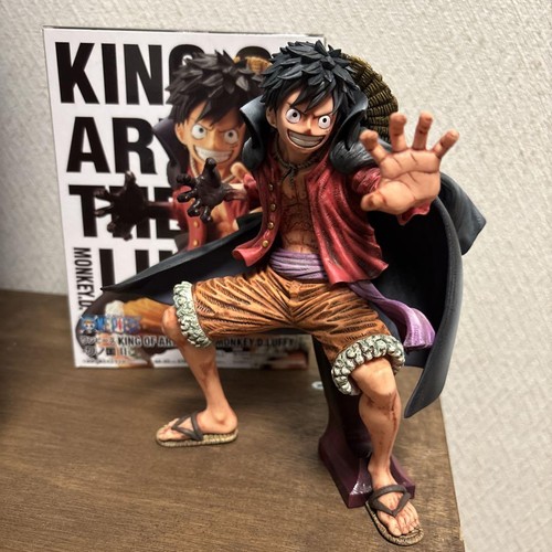 Bandai one piece king - one, of