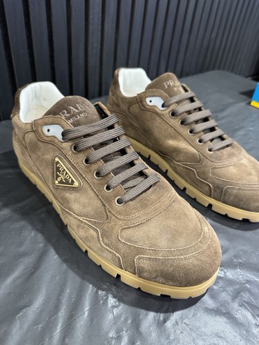 Prada trail sneaker marrone - prada,