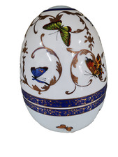 Uovo in porcellana Antica