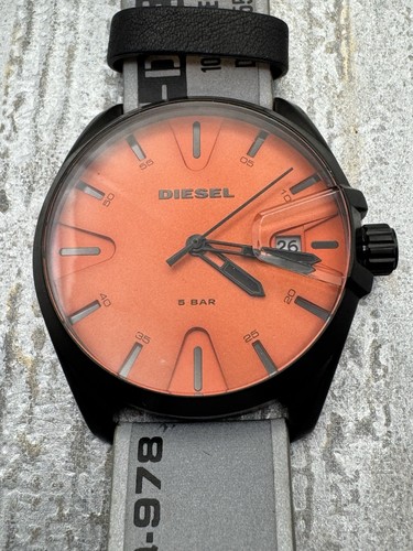 Nwt men diesel watch - nwt,