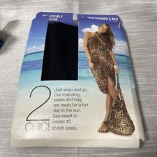 2 Chic Women’s Black Pareo