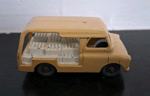 Lesney bedford van milk - lesney, n.29