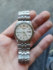 seiko quart sq vintage 8123 6330