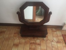 PETINEUSE ANTICA CON SPECCHIO