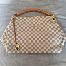 Louis Vuitton Artsy Tote MM