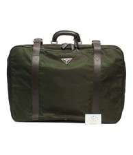 Borsone da viaggio Prada Saffiano custodia nylon nero 63x42x21 cm usato