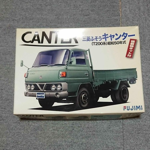 Fujimi mitsubishi fuso canter - mitsubishi,