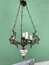 RAFFINATO LAMPADARIO IN PORCELLANA CAPODIMONTE CON CERVI E BRONZO 4 LUCI