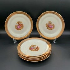 Antico Ed Elegante Servizio Di