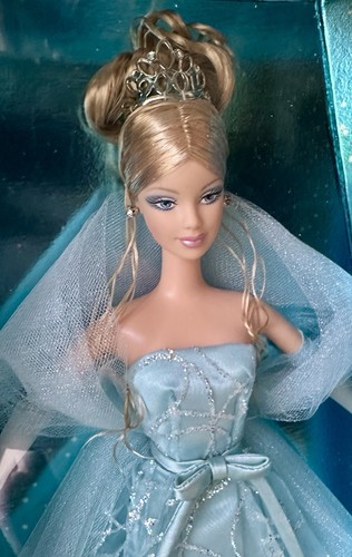 Mattel barbie 2001 - mattel®,