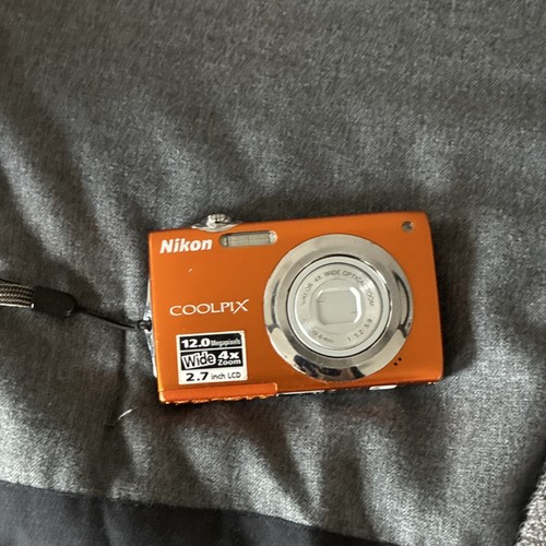 Nikon coolpix s3000 arancione - coolpix,
