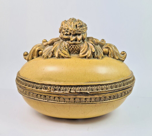 Scatola con coperchio decorato - con,