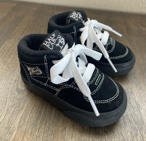 Cravatta stringata sneaker