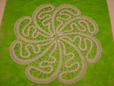 CENTRO Centrino in pizzo di cantu' NUOVO DIAMETRO 19 CM ARTIGIANATO CANTURINO