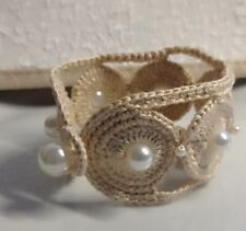 Bracciale con perle uncinetto