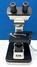 Microscopio Nikon Alphaphot 2