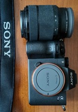 Sony Alpha a7 III 24,2 Mp Cámara Digital - Con Zoom estándar FE 28–70 mm . Negro