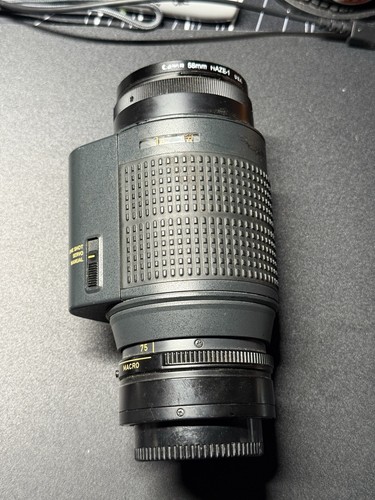 Canon 200 zoom 1 4 - 75-200, mm