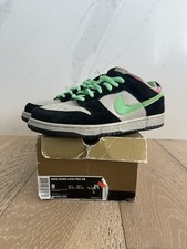 Taglia 9 - Nike SB Dunk Low